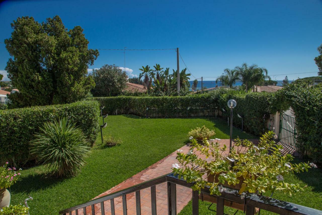 Villa Iaia Fontane Bianche Buitenkant foto