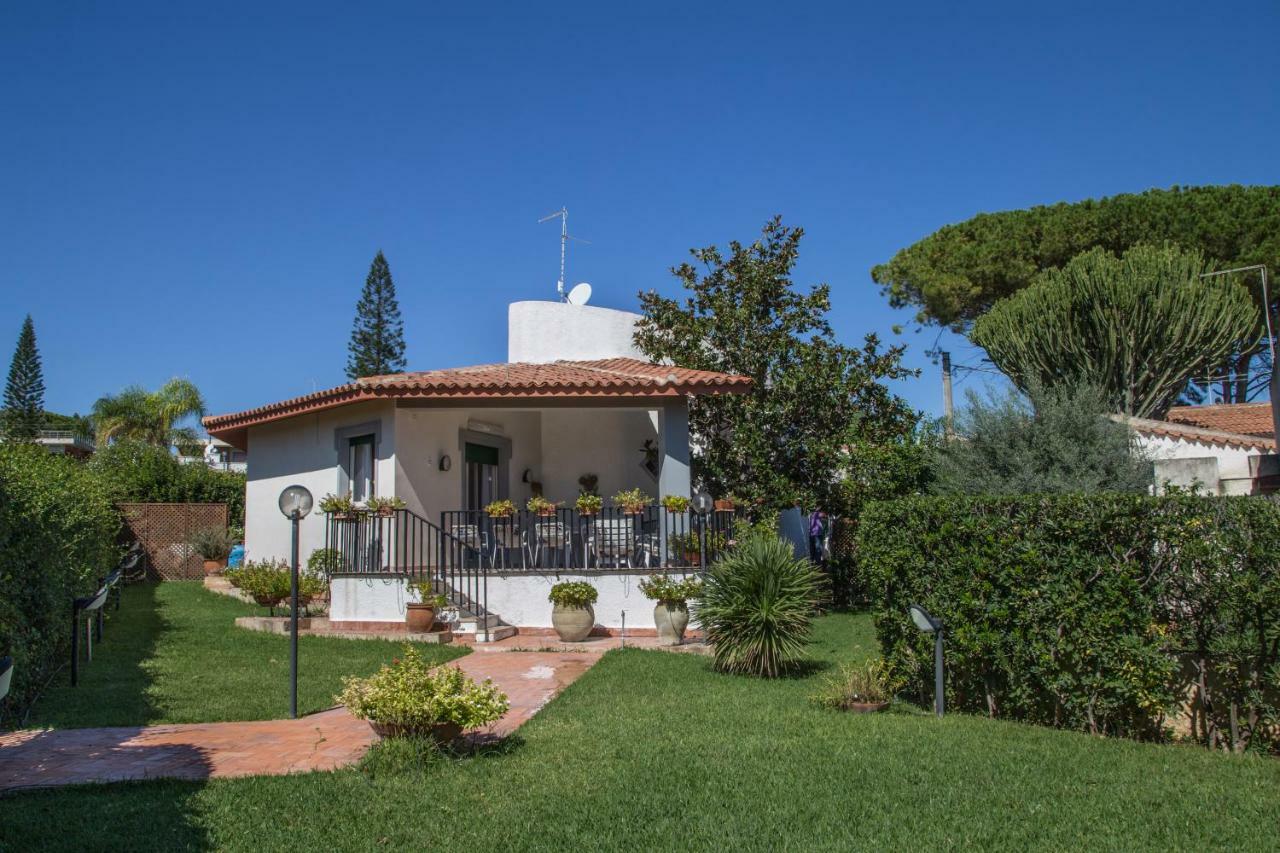 Villa Iaia Fontane Bianche Buitenkant foto